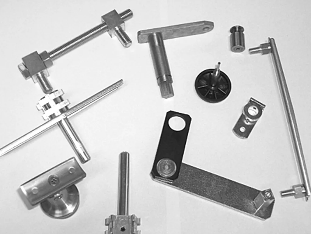 Baugruppen und Komponenten aus CNC-gefertigten Einzelteilen und Verbindungselementen.